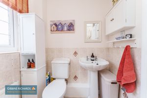 Bathroom- click for photo gallery